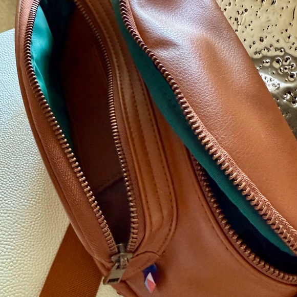 Kibou Travel Diaper Bag- Brown Fanny Pack - Picture 7 of 8